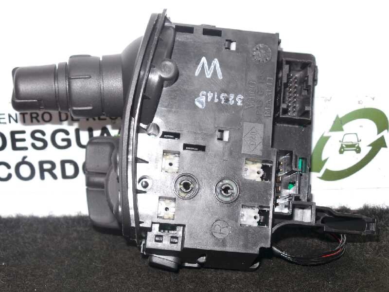 Recambio de mando limpia para renault scenic ii 1.5 dci diesel referencia OEM IAM NOTIENEREFERENCIA VALEO 