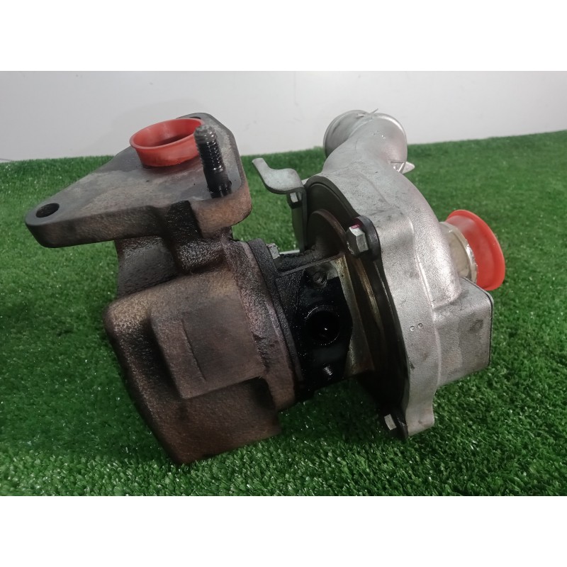 Recambio de turbocompresor para dacia sandero 1.5 dci diesel cat referencia OEM IAM 54359700033-82301868  