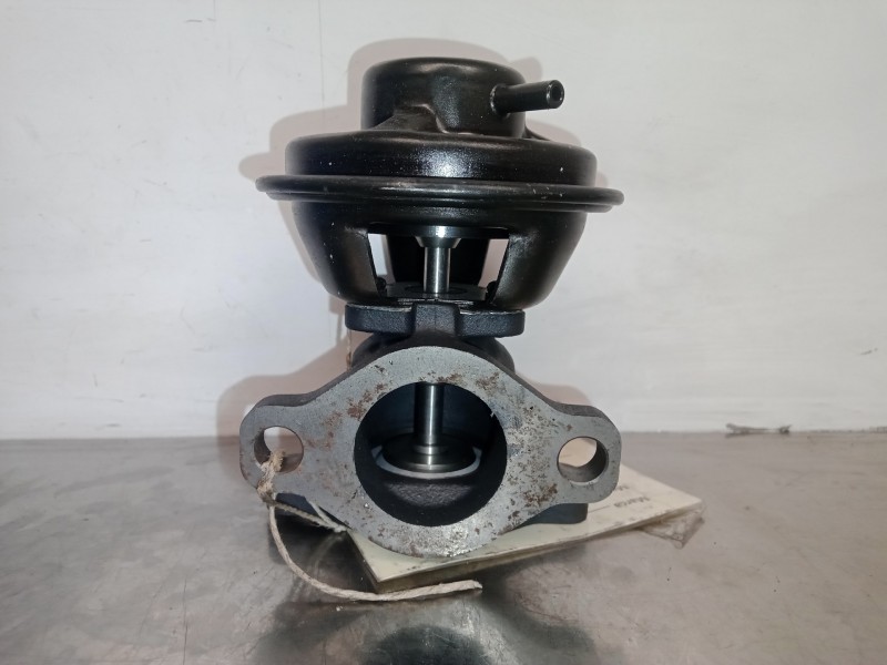 Recambio de valvula egr para hyundai h 1 2.5 crdi cat referencia OEM IAM 4A010  
