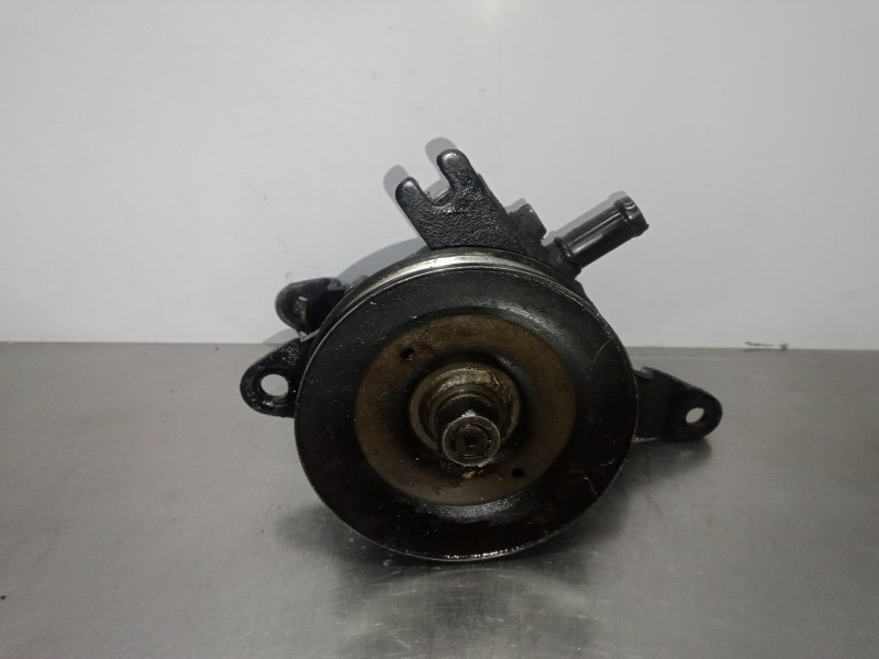Recambio de bomba direccion para nissan almera (n15) 2.0 diesel referencia OEM IAM 7Y273043-OM900  