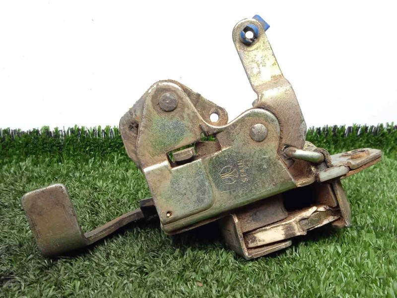 Recambio de cerradura puerta delantera izquierda para seat marbella 0.9 referencia OEM IAM   