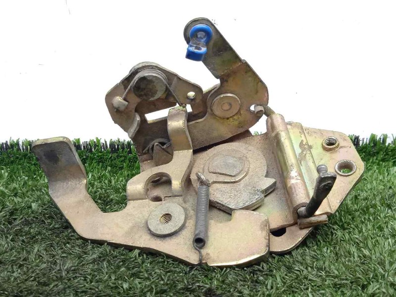 Recambio de cerradura puerta delantera derecha para seat marbella 0.9 referencia OEM IAM   