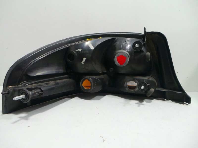 Recambio de piloto trasero derecho para chrysler stratus berlina (ja) 2.5 v6 le referencia OEM IAM  4 PUERTAS 