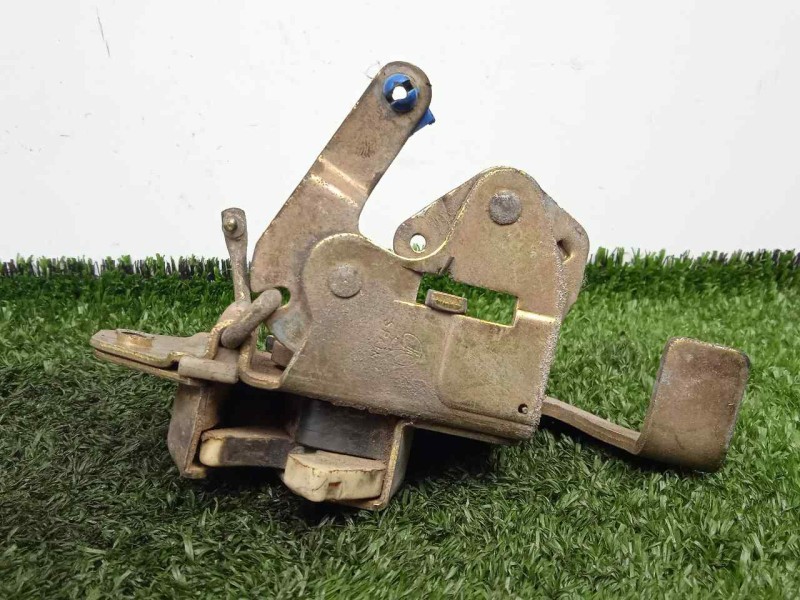 Recambio de cerradura puerta delantera derecha para seat marbella 0.9 referencia OEM IAM   