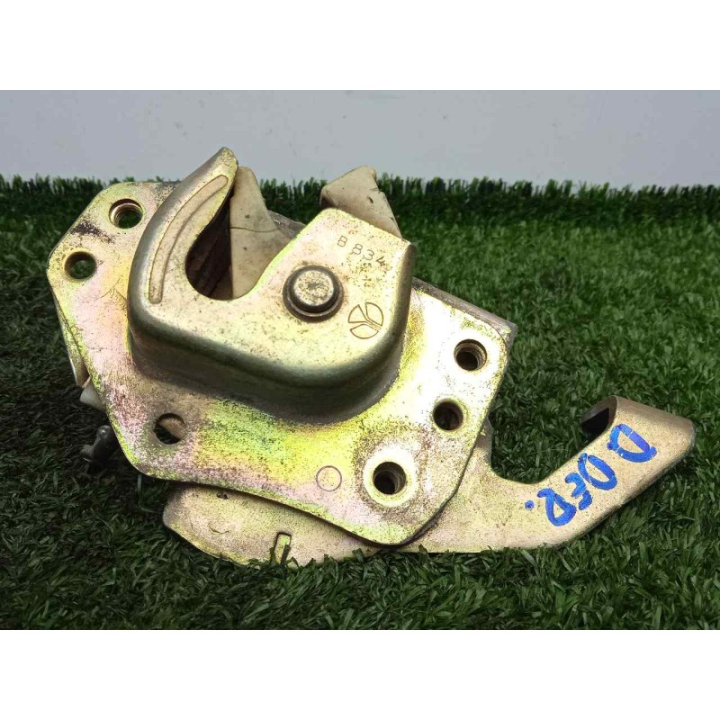 Recambio de cerradura puerta delantera derecha para seat marbella 0.9 referencia OEM IAM   