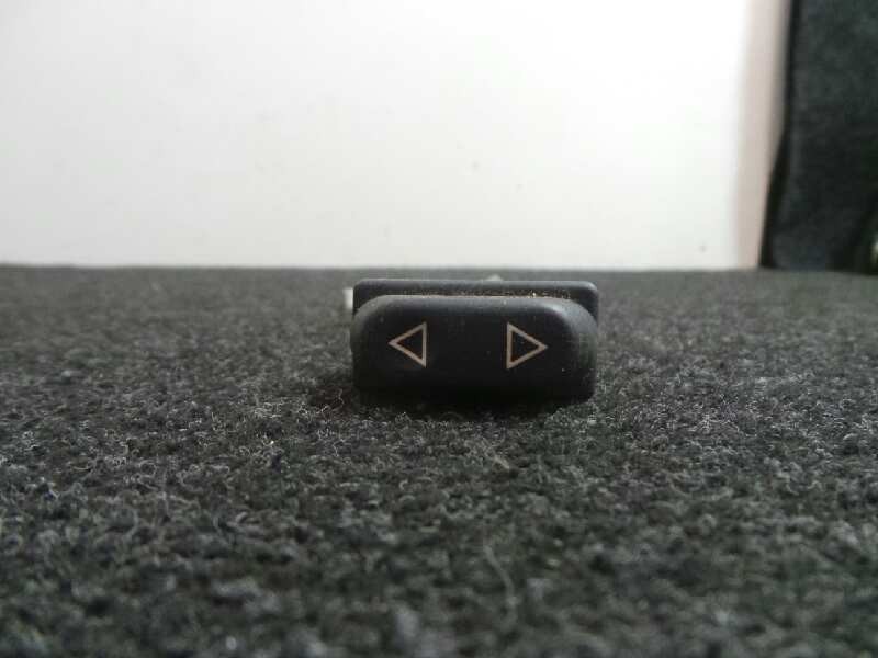 Recambio de mando elevalunas delantero derecho para peugeot 306 berlina 4 puertas (s1) 1.6 referencia OEM IAM   