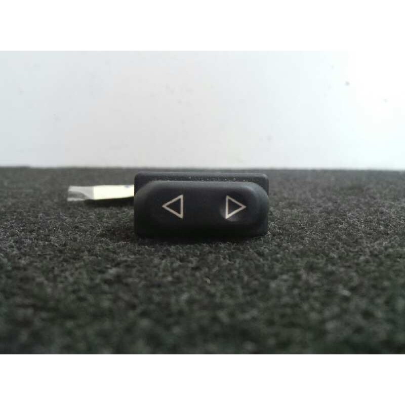 Recambio de mando elevalunas delantero izquierdo para peugeot 306 berlina 4 puertas (s1) 1.6 referencia OEM IAM   