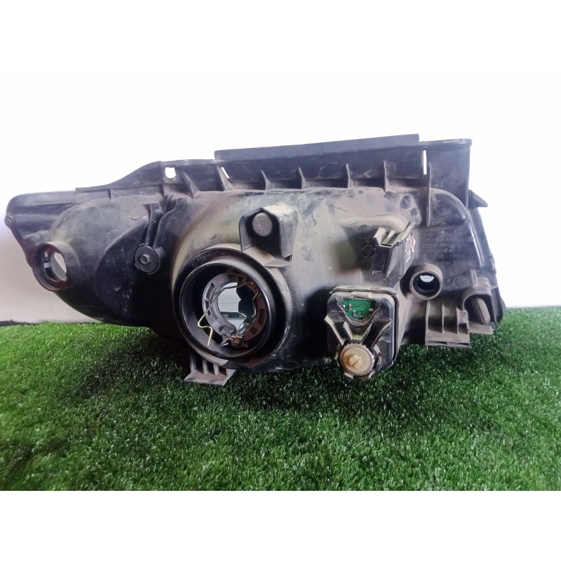 Recambio de faro izquierdo para hyundai matrix (fc) 1.6 gls referencia OEM IAM  01-06 