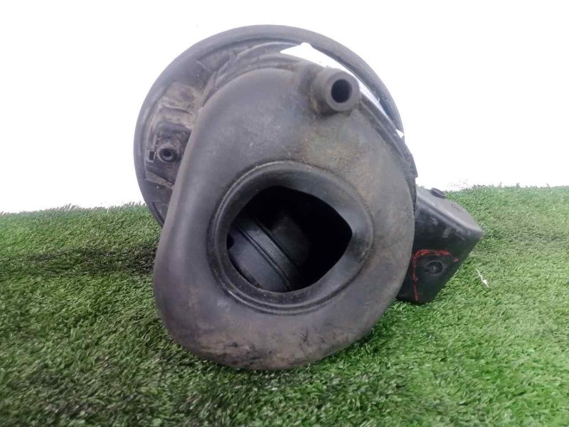 Recambio de tapa exterior combustible para seat altea (5p1) 1.2 tsi referencia OEM IAM 5P0809905 GRANATE 