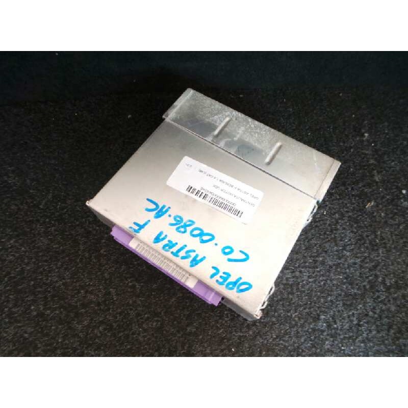 Recambio de centralita motor uce para opel astra f berlina 1.4 cat (l48) referencia OEM IAM 16163719  