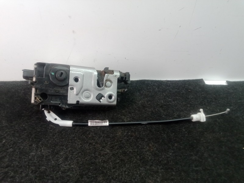 Recambio de cerradura puerta delantera derecha para peugeot 208 1.2 12v vti referencia OEM IAM 9812500780  
