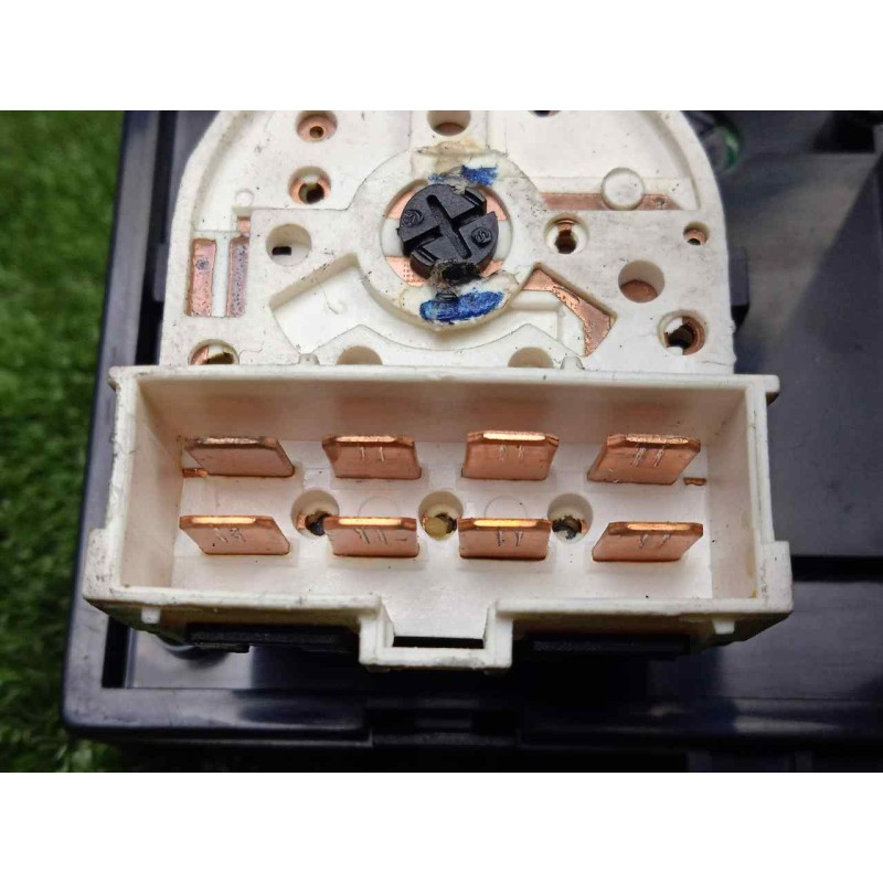 Recambio de mando calefaccion / aire acondicionado para kia carnival ii 2.9 crdi cat referencia OEM IAM 0K53C61190D  