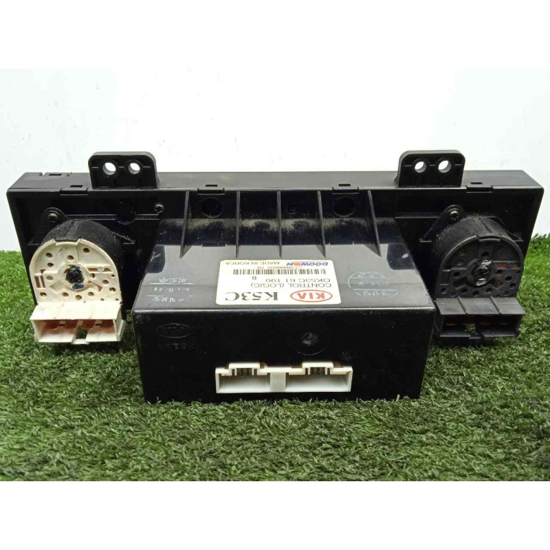 Recambio de mando calefaccion / aire acondicionado para kia carnival ii 2.9 crdi cat referencia OEM IAM 0K53C61190D  