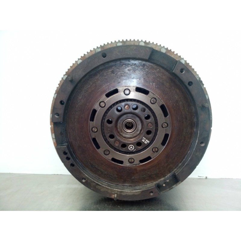 Recambio de volante motor para mercedes-benz clase c (w202) berlina 2.2 cat referencia OEM IAM 1110302805  