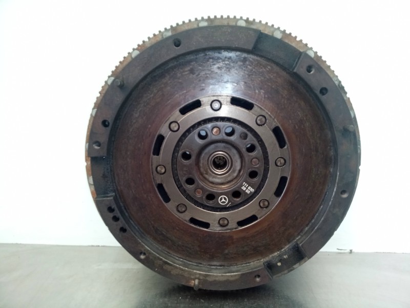 Recambio de volante motor para mercedes-benz clase c (w202) berlina 2.2 cat referencia OEM IAM 1110302805  