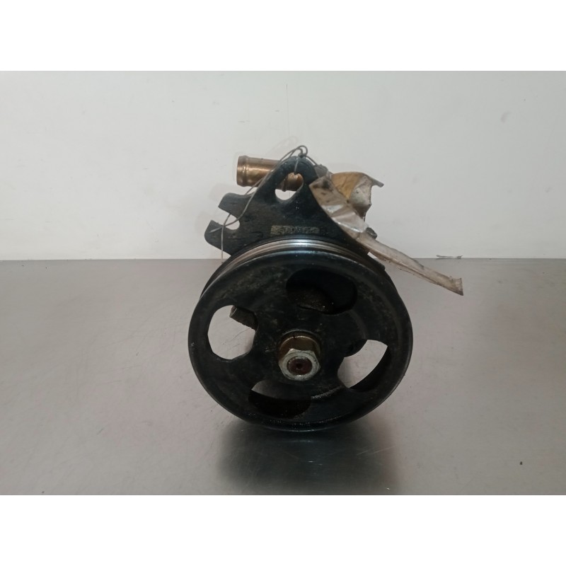 Recambio de bomba direccion para nissan vanette cargo (hc23) 1.6 referencia OEM IAM 51074044  