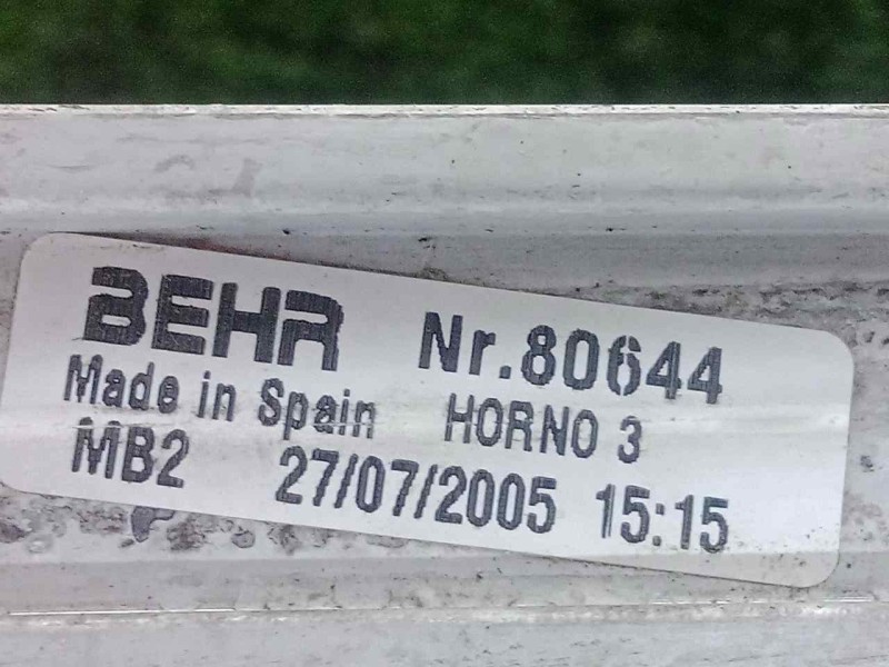Recambio de intercooler para volkswagen passat berlina (3c2) 2.0 tdi referencia OEM IAM SINREFERENCIA 620X415X31 ALUMINIO