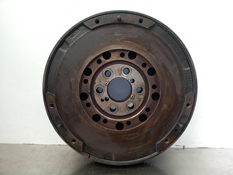 Recambio de volante motor para lancia kappa station wagon 2.0 20v cat referencia OEM IAM 287339  