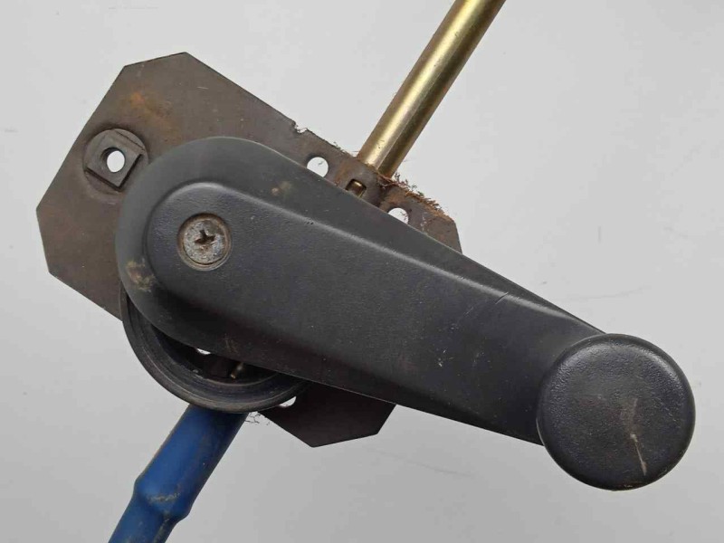 Recambio de elevalunas delantero derecho para seat marbella 0.9 referencia OEM IAM  MANUAL 