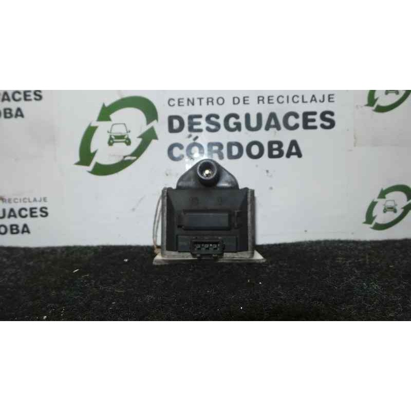 Recambio de bobina encendido para seat ibiza (6k) 1.6 referencia OEM IAM 311425-867905104A 3.PINES 