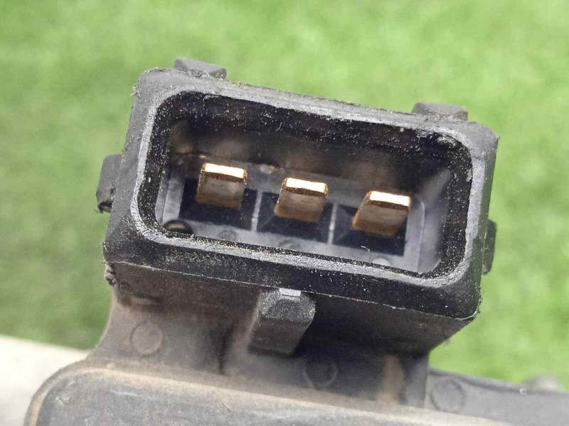 Recambio de caudalimetro para audi a4 berlina (b5) 1.8 20v referencia OEM IAM 037906461B-AFH6010A 3.PINES HITACHI
