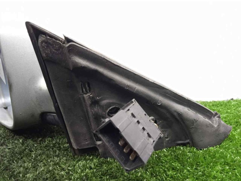 Recambio de retrovisor izquierdo para audi a3 (8l) 1.9 tdi referencia OEM IAM  ELECTRICO - 5.CABLES GRIS