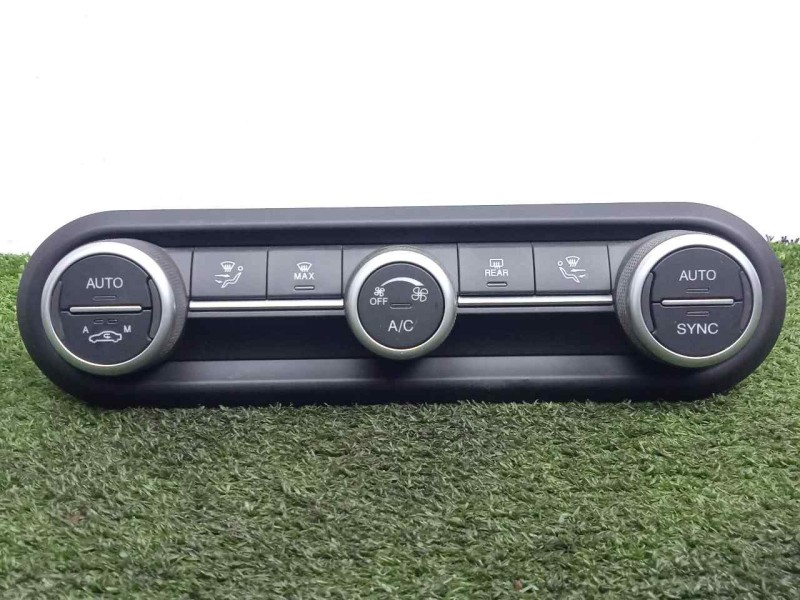 Recambio de mando climatizador para alfa romeo stelvio (630) 2.2 jtdm cat referencia OEM IAM 01561506100 TRW 