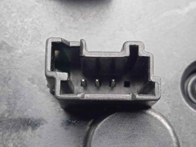 Recambio de mando climatizador para alfa romeo stelvio (630) 2.2 jtdm cat referencia OEM IAM 01561506100 TRW 