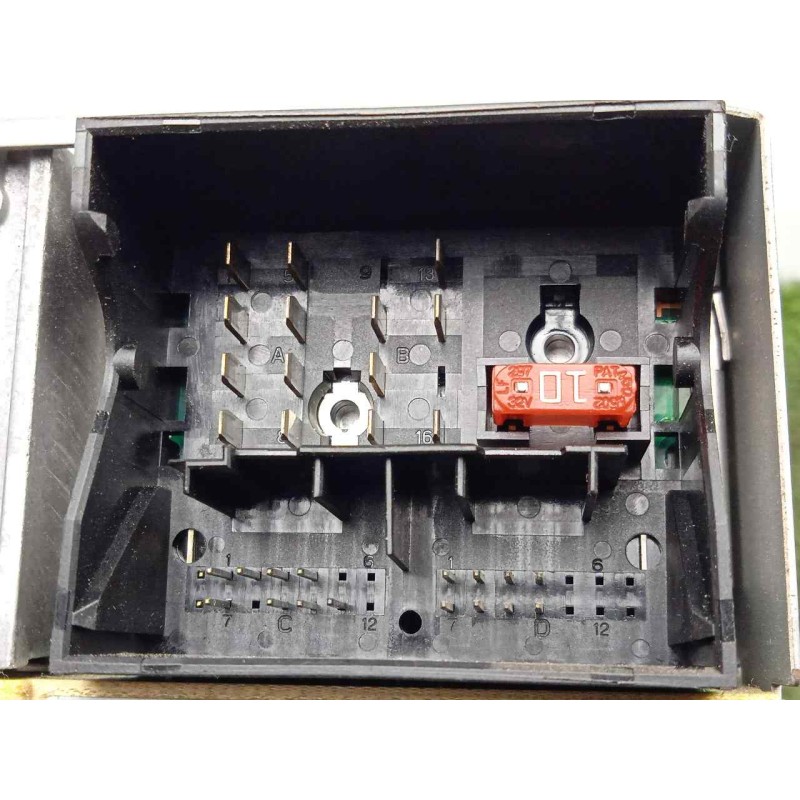 Recambio de sistema audio / radio cd para citroën c4 coupe 1.6 16v referencia OEM IAM 9665751777  