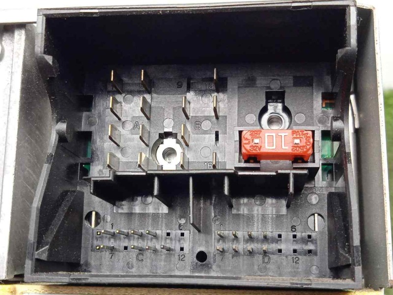 Recambio de sistema audio / radio cd para citroën c4 coupe 1.6 16v referencia OEM IAM 9665751777  