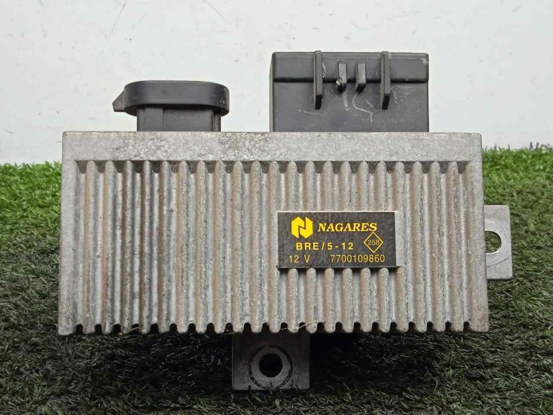 Recambio de caja precalentamiento para renault trafic (desde 5.89) 1.9 diesel referencia OEM IAM 7700109860  