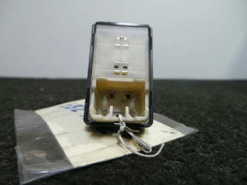 Recambio de mando elevalunas delantero derecho para hyundai accent (lc) 1.3 cat referencia OEM IAM   5 PINES