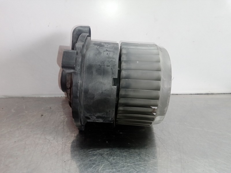 Recambio de motor calefaccion para smart forfour 1.3 cat referencia OEM IAM 0160700701  
