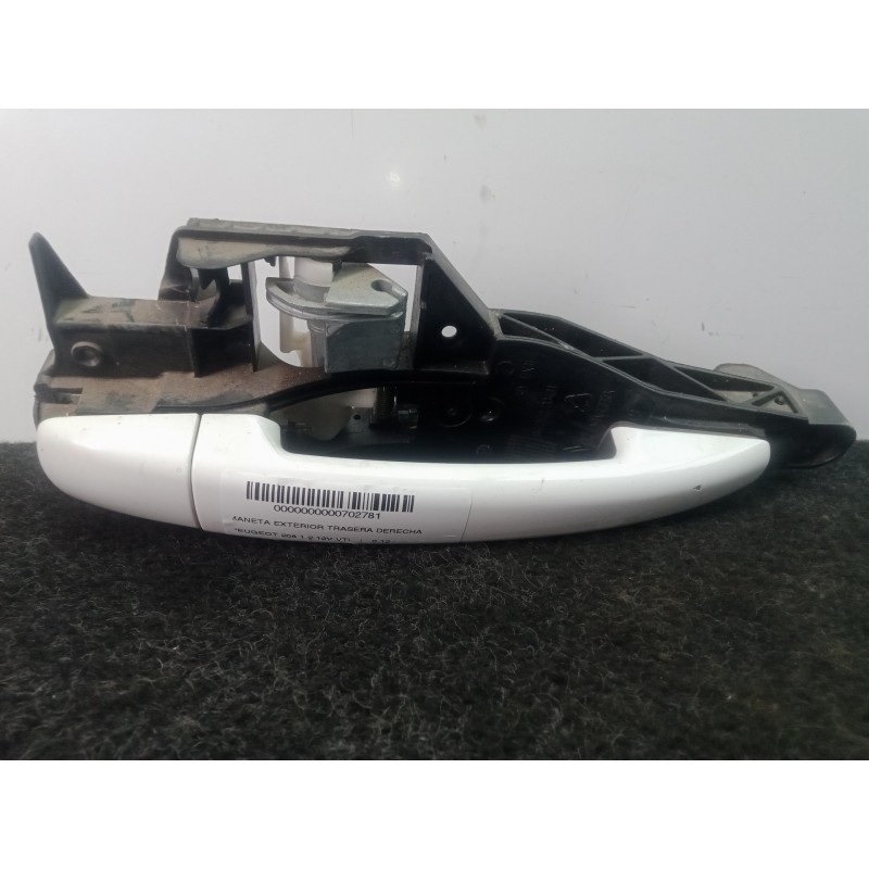 Recambio de maneta exterior trasera derecha para peugeot 208 1.2 12v vti referencia OEM IAM 9672961080  