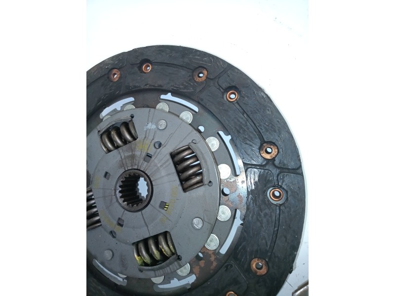 Recambio de kit embrague para mg serie 200 (rf) referencia OEM IAM 320031610-120024610  