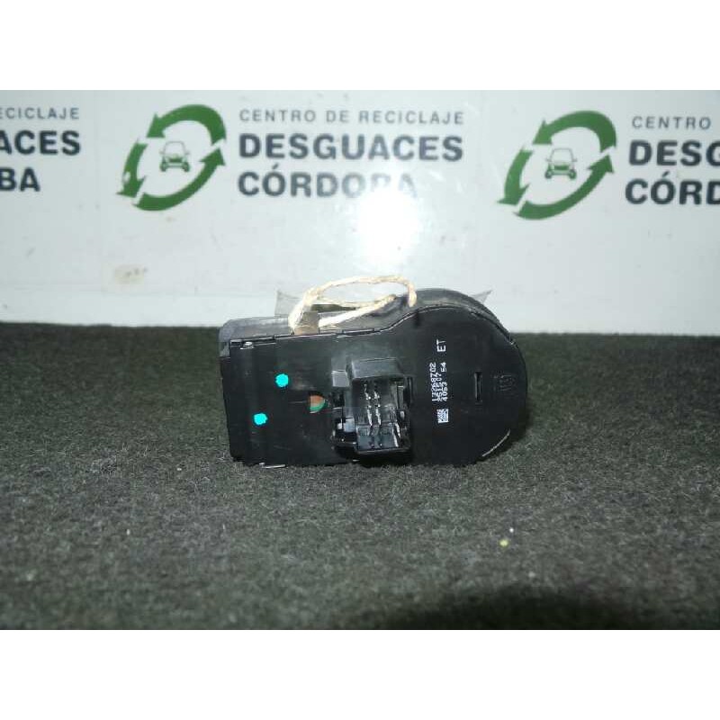 Recambio de interruptor luces para opel astra j lim. 1.6 cdti dpf referencia OEM IAM 13268702-251507  