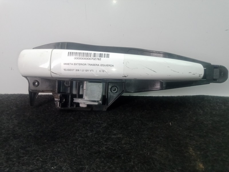 Recambio de maneta exterior trasera izquierda para peugeot 208 1.2 12v vti referencia OEM IAM 9672961180  