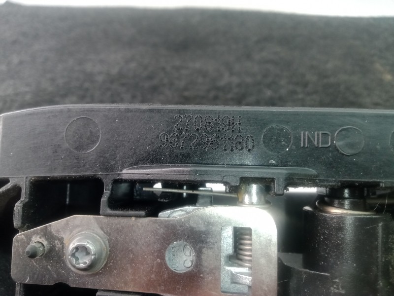 Recambio de maneta exterior trasera izquierda para peugeot 208 1.2 12v vti referencia OEM IAM 9672961180  