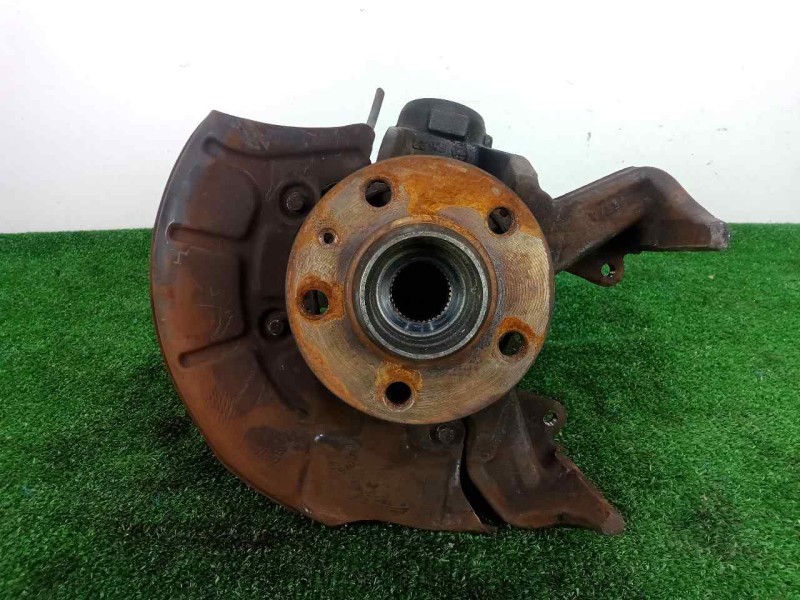 Recambio de mangueta delantera derecha para seat leon (1m1) 1.6 16v referencia OEM IAM SINREFERENCIA  