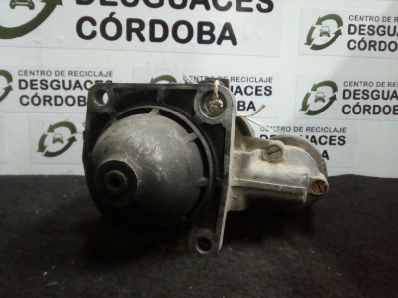 Recambio de motor arranque para peugeot 205 berlina 1.4 referencia OEM IAM 9000333104  BOSCH