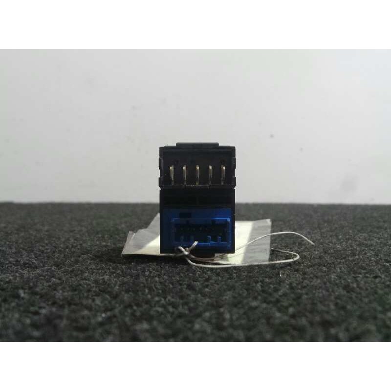 Recambio de mando elevalunas delantero izquierdo para peugeot 406 berlina (s1/s2) 1.8 cat referencia OEM IAM   