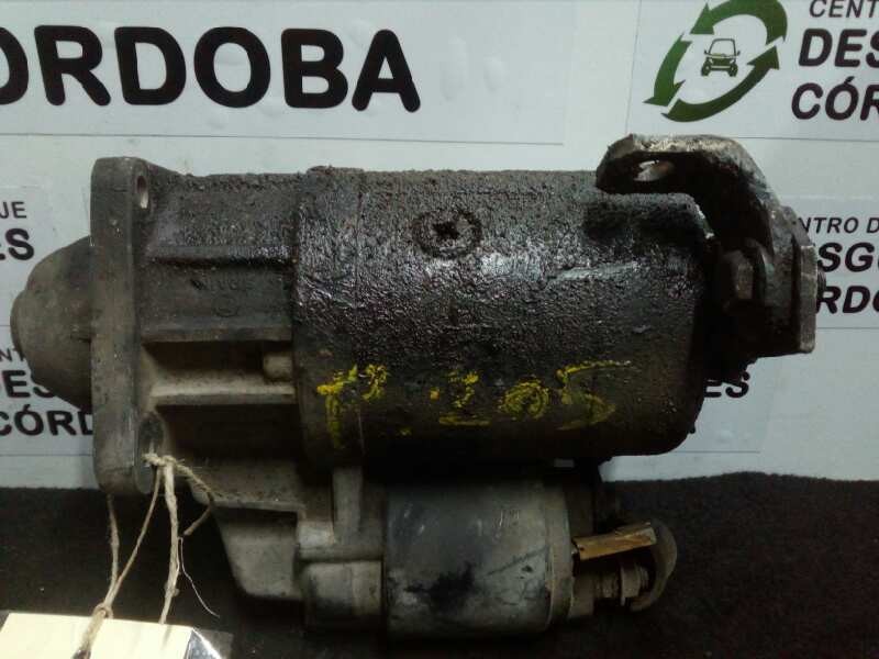 Recambio de motor arranque para peugeot 205 berlina 1.4 referencia OEM IAM 9000333104  BOSCH