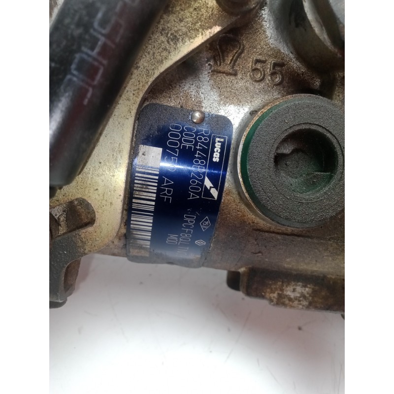 Recambio de bomba inyeccion para mitsubishi carisma berlina 4 (da0) 1.9 turbodiesel referencia OEM IAM R8448B260A  