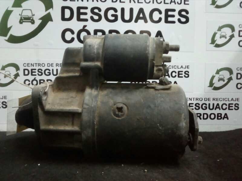 Recambio de motor arranque para peugeot 205 berlina 1.4 referencia OEM IAM 9000333104  BOSCH