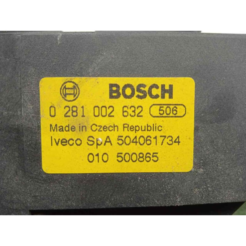 Recambio de potenciometro pedal para iveco daily pr 2.3 diesel cat referencia OEM IAM 0281002632-504061734  