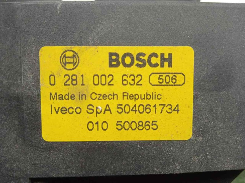Recambio de potenciometro pedal para iveco daily pr 2.3 diesel cat referencia OEM IAM 0281002632-504061734  