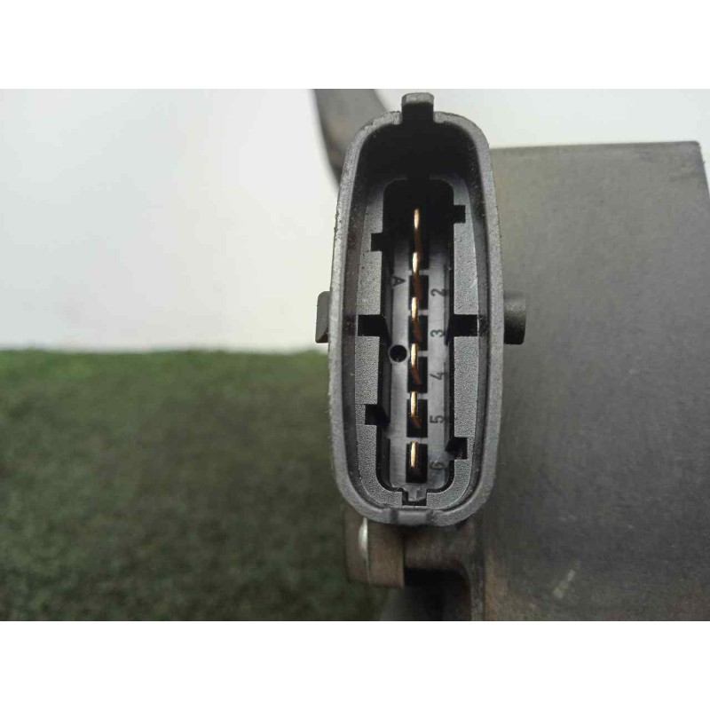 Recambio de potenciometro pedal para iveco daily pr 2.3 diesel cat referencia OEM IAM 0281002632-504061734  