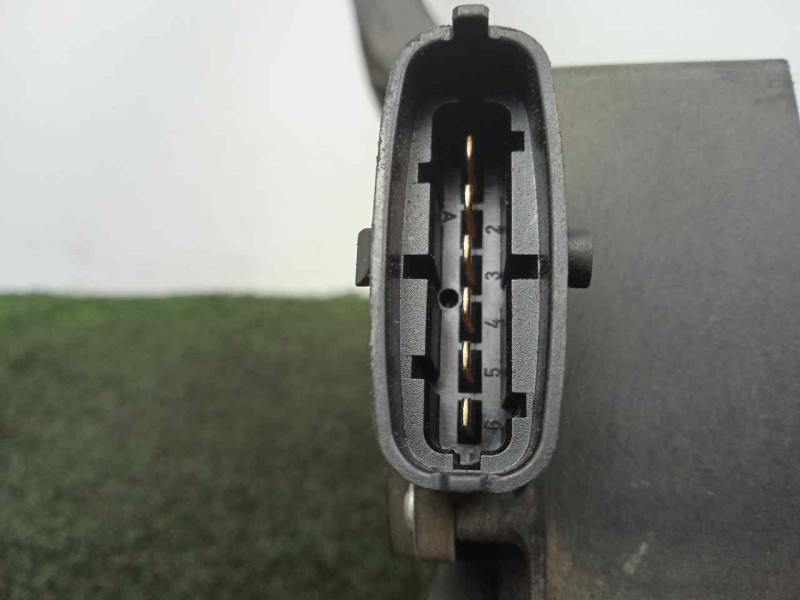 Recambio de potenciometro pedal para iveco daily pr 2.3 diesel cat referencia OEM IAM 0281002632-504061734  