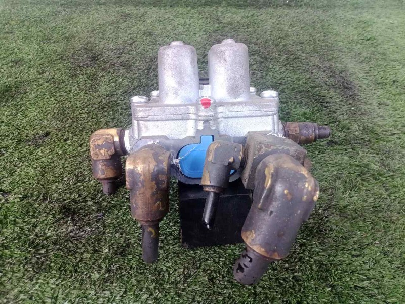 Recambio de valvula aire adicional para daf serie 45.150 5.9 diesel referencia OEM IAM 2222400  
