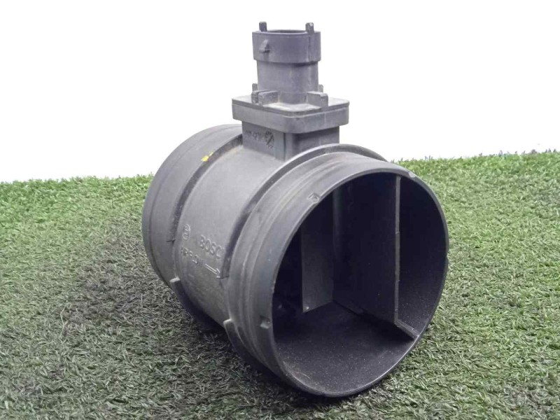 Recambio de caudalimetro para iveco daily furgón 2.3 diesel referencia OEM IAM 0281006056-55220331-297566032 4.PINES BOSCH